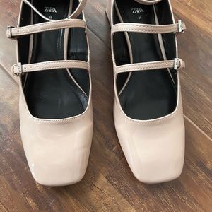 Zara Sandals